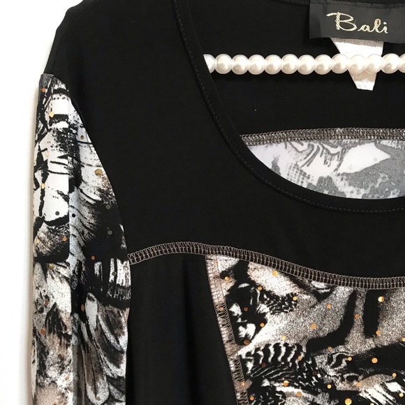 Bali Black & White Animal Print Pullover Top, Size M - Picture 9 of 12